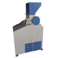 鶴壁中創生產密封式錘式破碎縮分機， CPS250×360